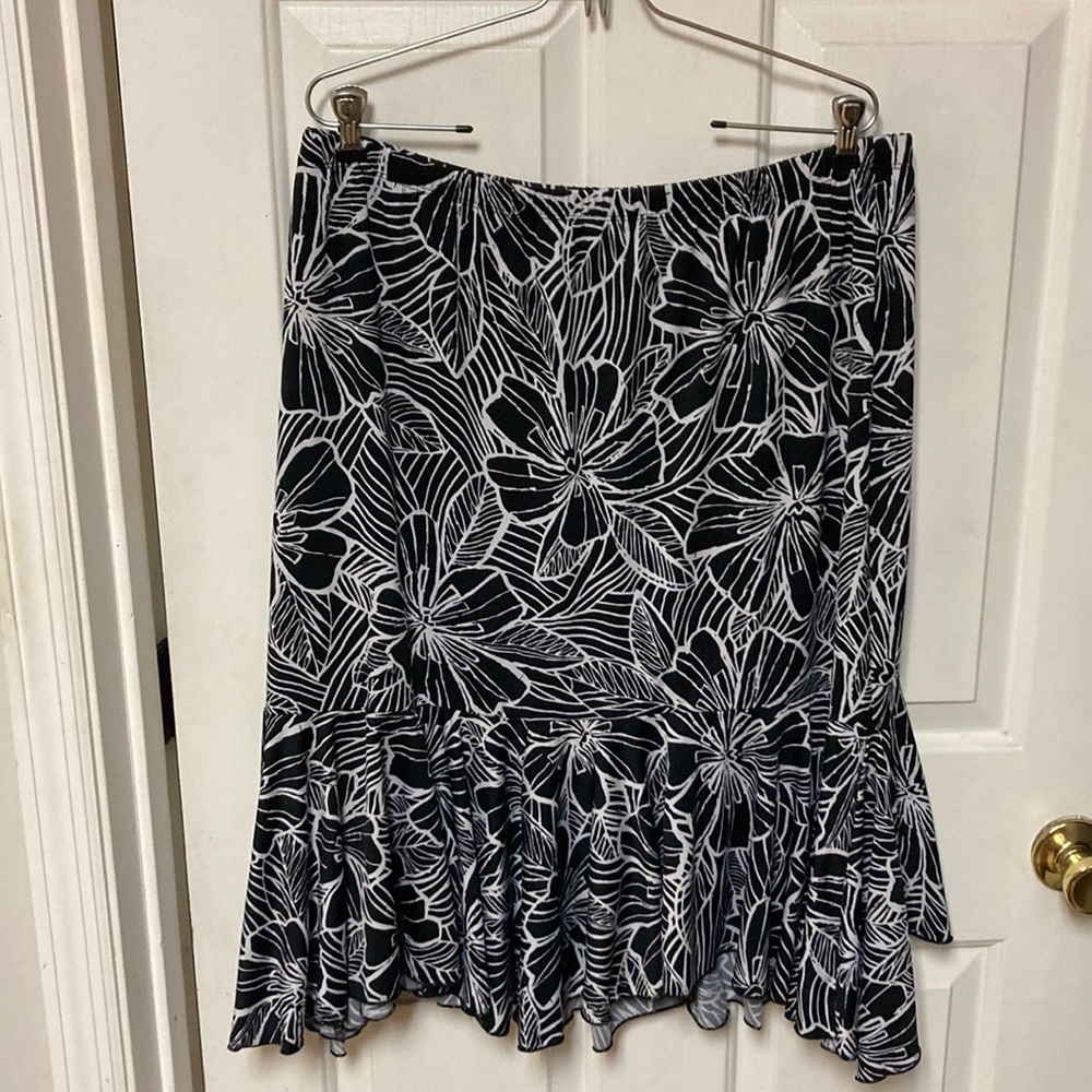 Floral Black and White Women's Skirt